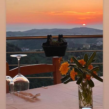 Restorant Hotel Xheni Draç Eksteriør bilde